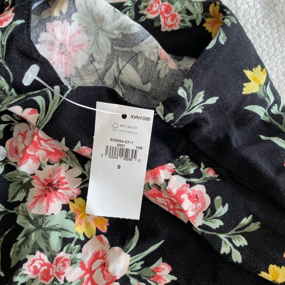 Old Navy Size Small Floral Camisole NWT - Picture 4 of 5